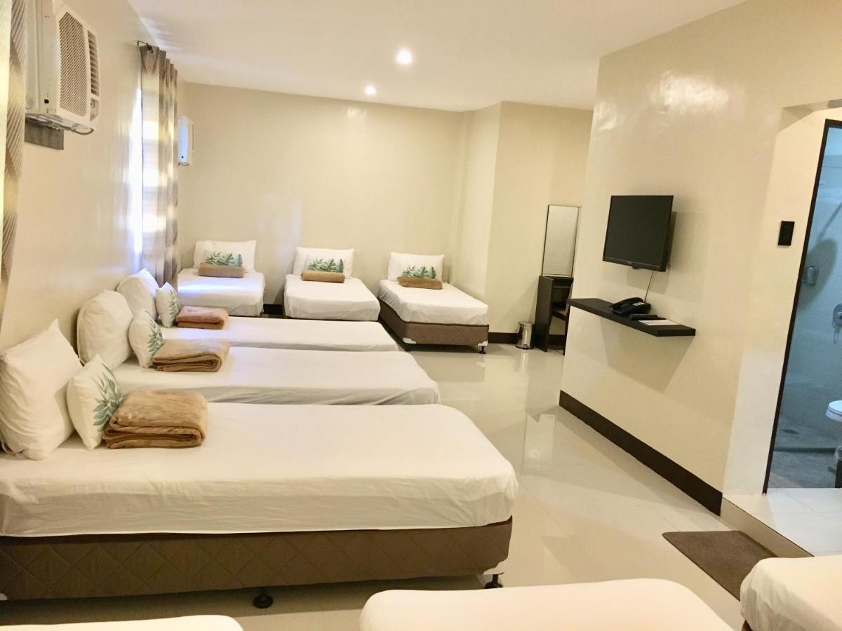 Eon Centennial Resort Hotel & Waterpark 伊洛伊洛 外观 照片