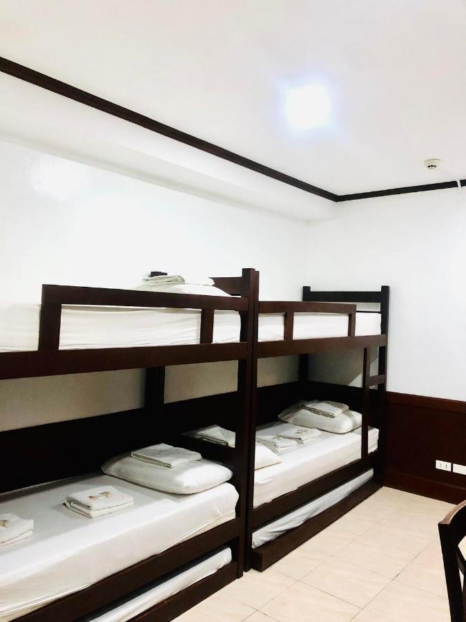 Eon Centennial Resort Hotel & Waterpark 伊洛伊洛 外观 照片